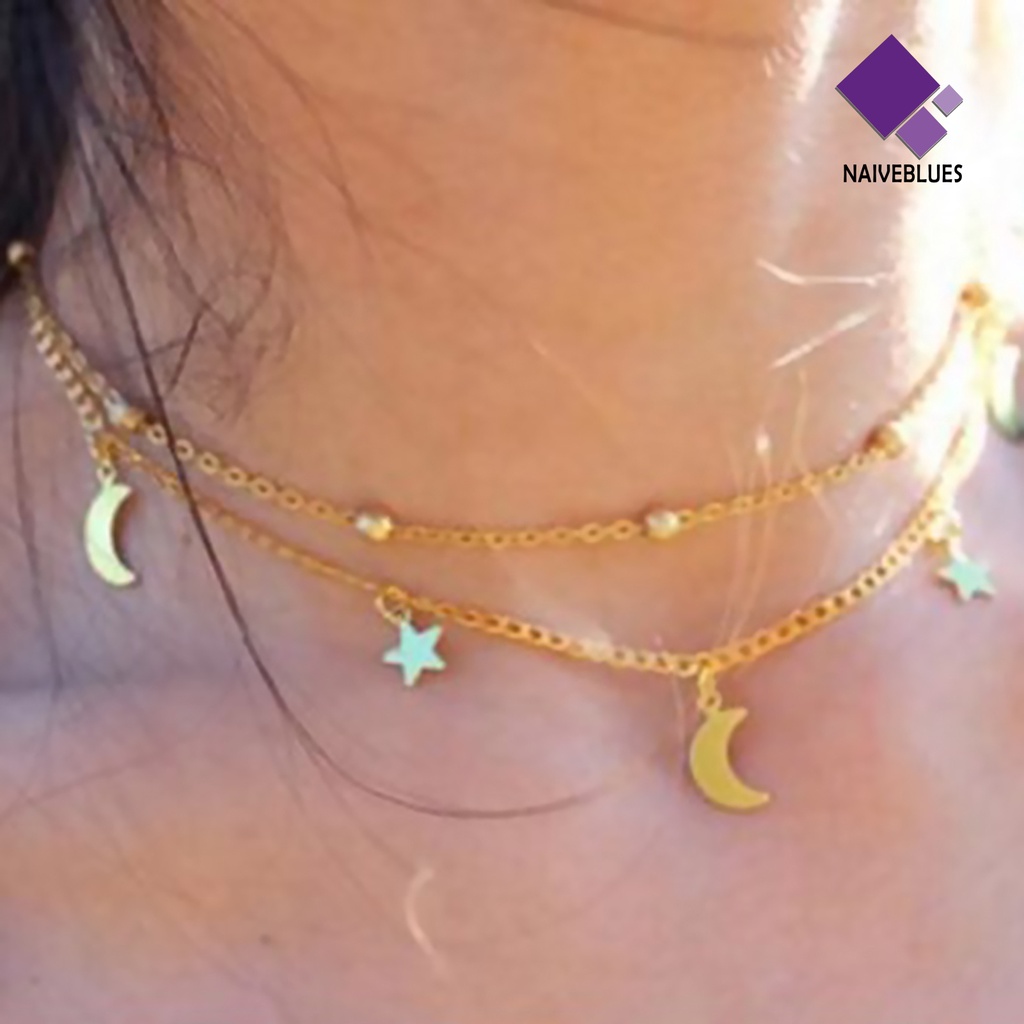 Naiveblue Kalung Choker Lapis Ganda Dengan Liontin Bulan Sabit Warna Emas Untuk Wanita