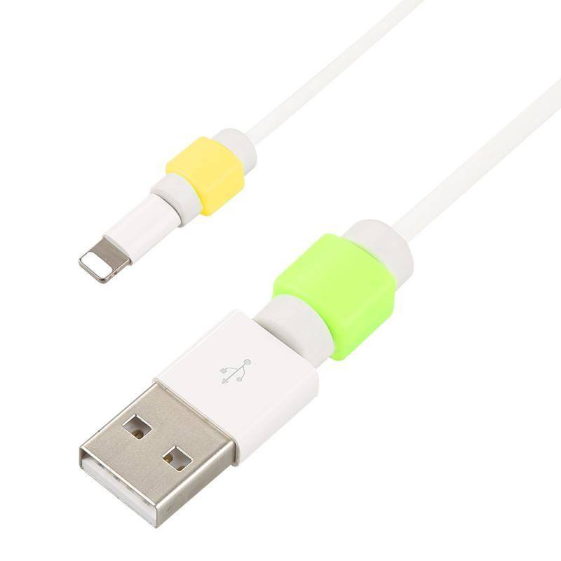 1pc Pelindung Kabel Data / Charger USB Warna Acak Untuk IPhone / Samsung