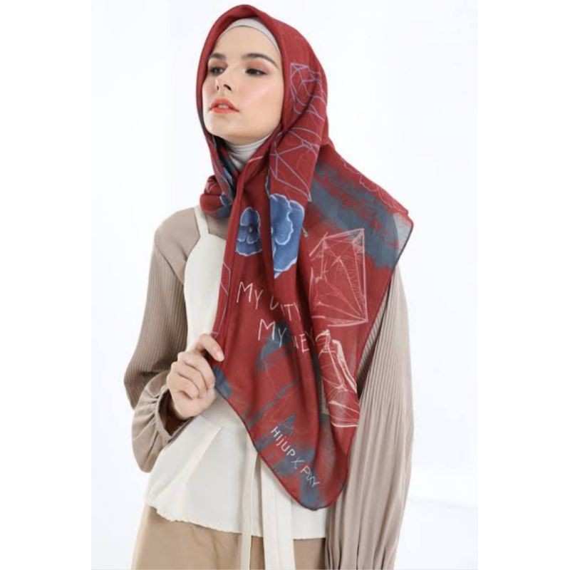 PRELOVED KERUDUNG SEGIEMPAT HIJUP X PIXY