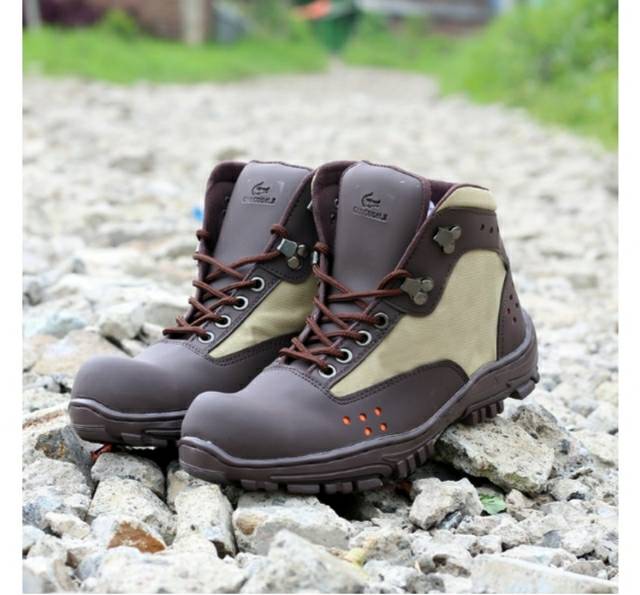 SEPATU PRIA BOOT SAFETY CROCODILE