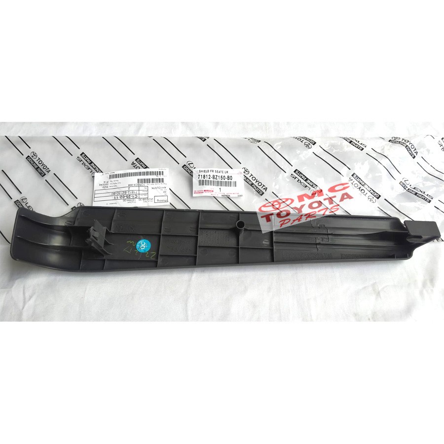 Cover Tutup Samping Jok Depan Kiri Agya Ayla 71812-BZ150-B0