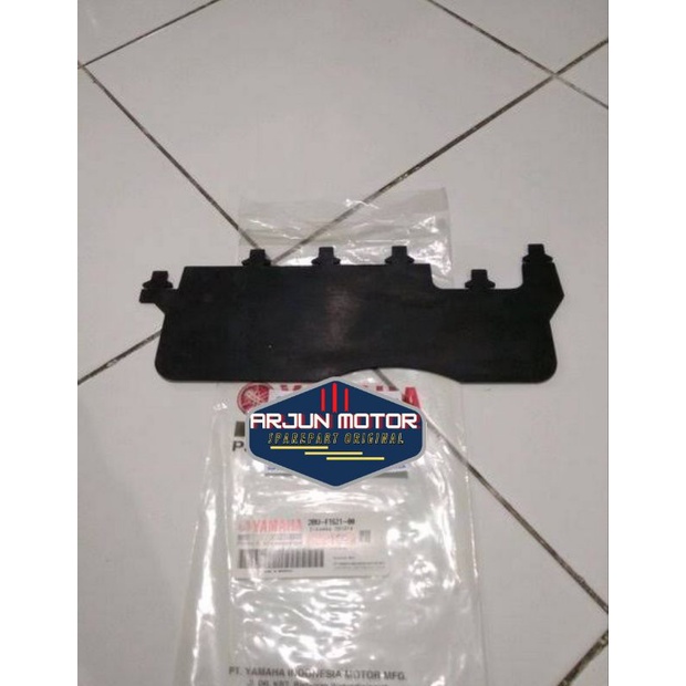 flap karet spakbor belakang xride 115 x ride original yamaha