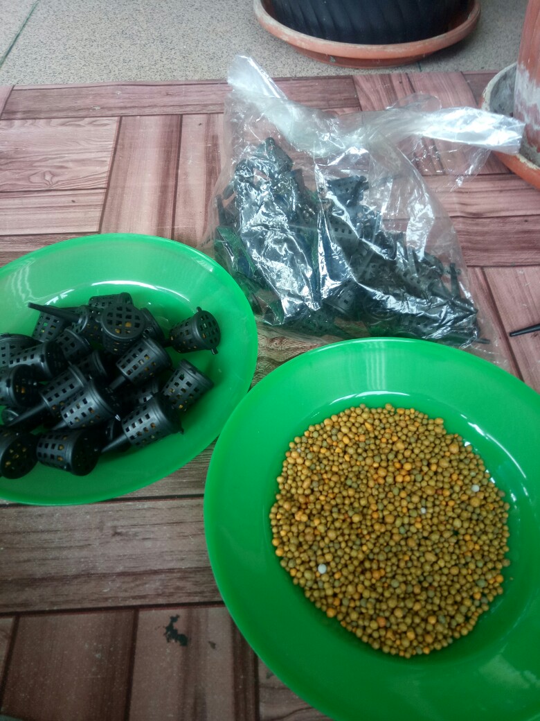 Keranjang Pupuk Tempat Pupuk