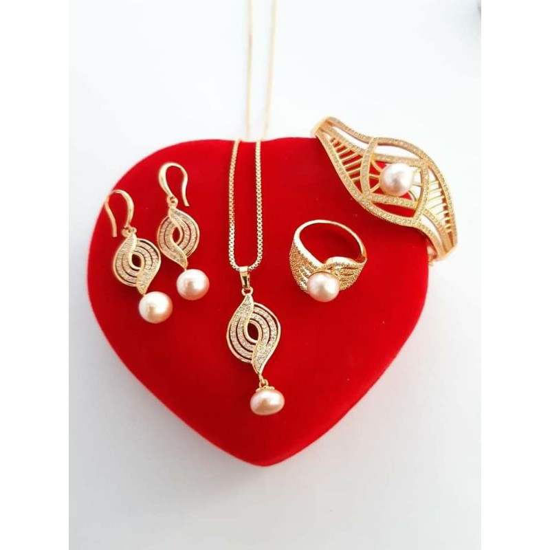 MUTIARA LOMBOK SET PERHIASAN RHODIUM MUTIARA AIR TAWAR