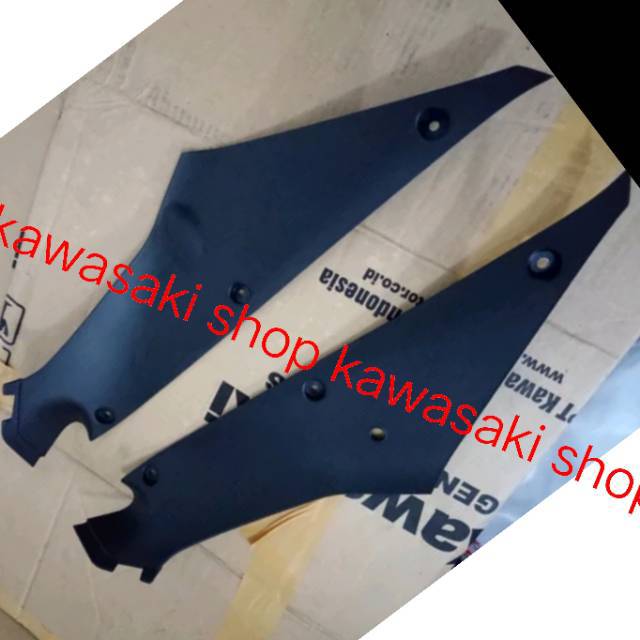 Cowling inner ninja rr new sayap penutup sayap dalam ninja rr new original