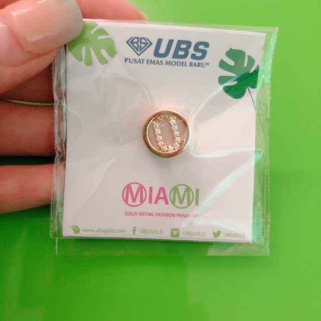 Charm Liontin Miami UBS - U