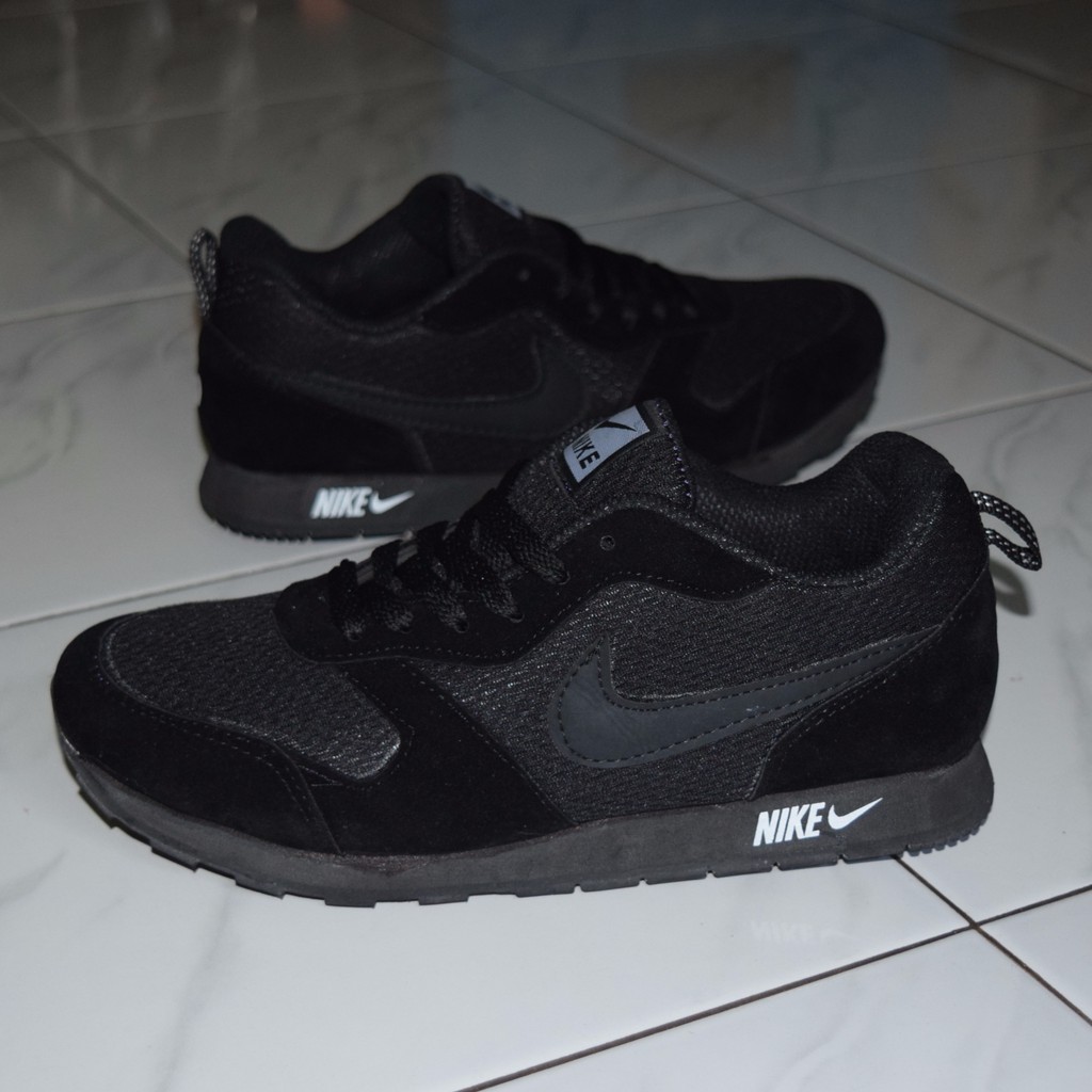 Sepatu Sekolah Hitam Nike Md Runner Hitam Polos Sneakers Sekolah