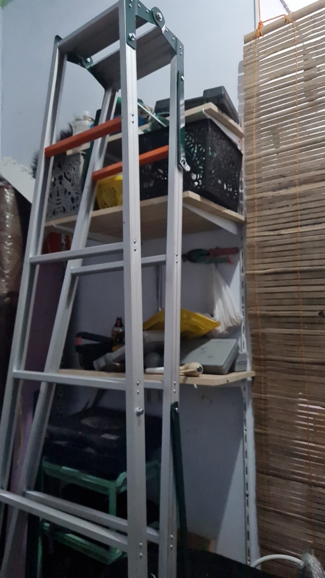 1.75 M Alat Rumah Tangga Renovasi Pertukangan // Tangga Lipat Aluminium Alumunium Almunium 1,75m