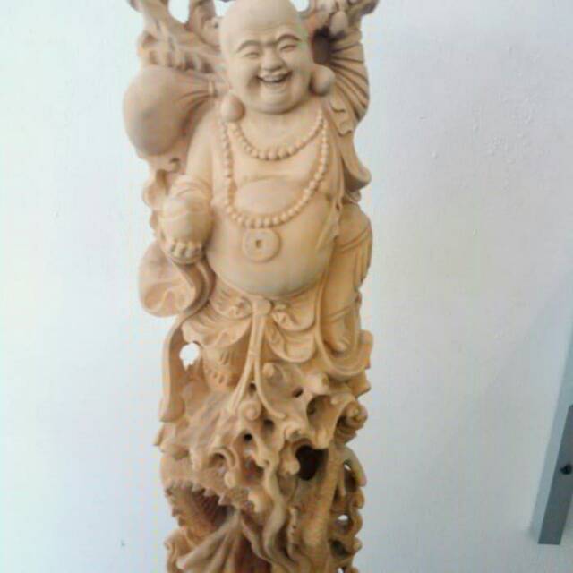 Patung Akar Cendana Happy Buddha Maitreya Milek Fo  For Good Fortune