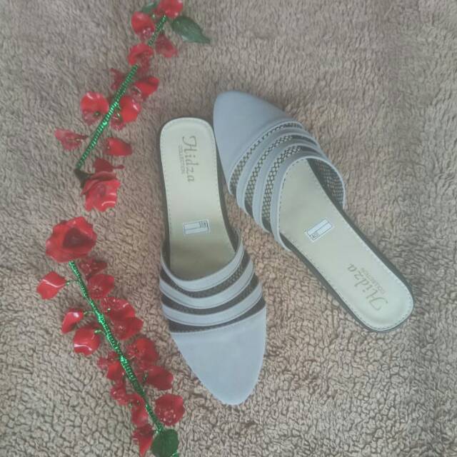 Sandal wanita bakpao terbaru