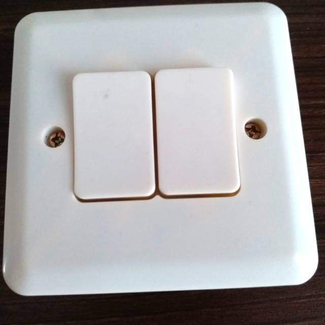 Dexta ib saklar seri