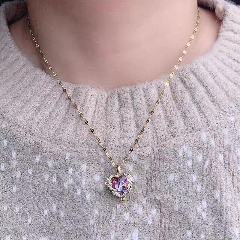 Kalung Rosegold Liontin Titanium Premium import Kaca diamond Love Ungu Aksesoris Wanita Perhiasan Korea  Perhiasan wanita /  Kalung  wanita terbaru kekinian /  Kalung  emas wanita /  Kalung  tangan wanita / Gelang wanita korea / Kalung xuping terbaru