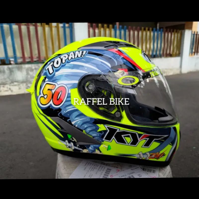 Termurah. Helm KYT Vendetta Topan full face (second)