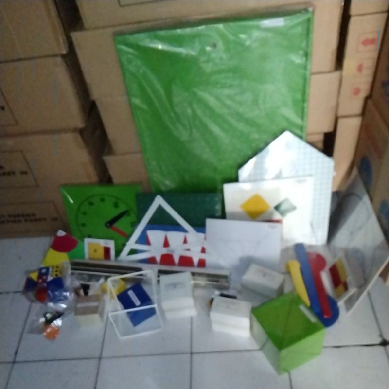 

(promo)Kit matematika paket 4 SMP/SMA