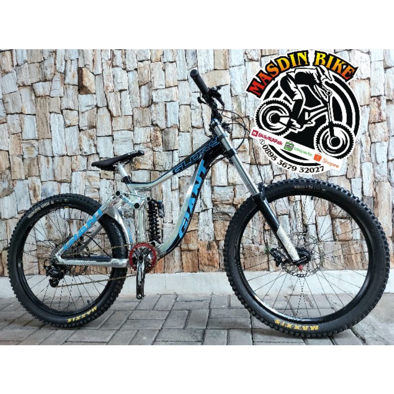 Giant Glory 8.0 DH Mulus Banget