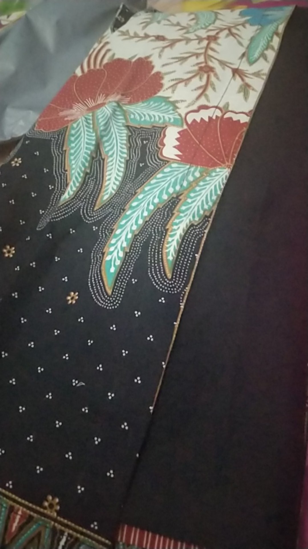 Glenca Tunik Batik Model Pias