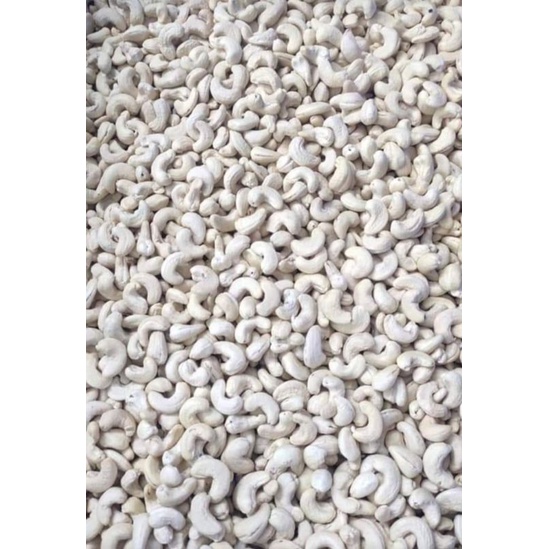 

kacang mete mentah 1kg