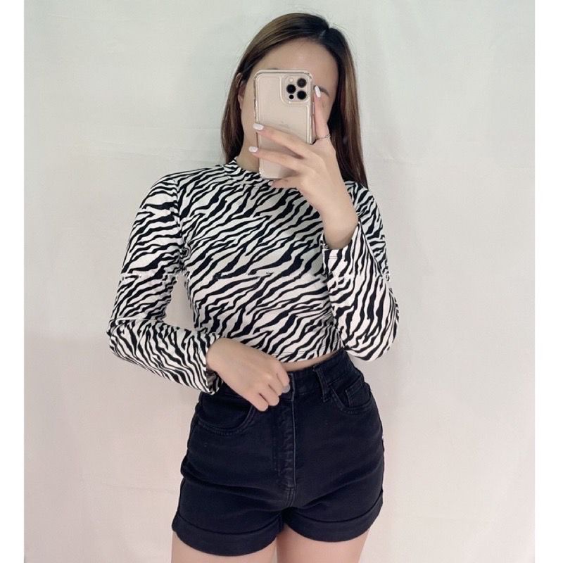 Crop top Zebra lengan panjang rib