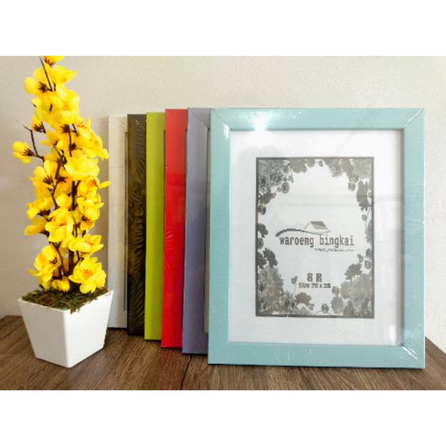 Bingkai foto/frame foto pigura foto ukuran 20x25 (8R)