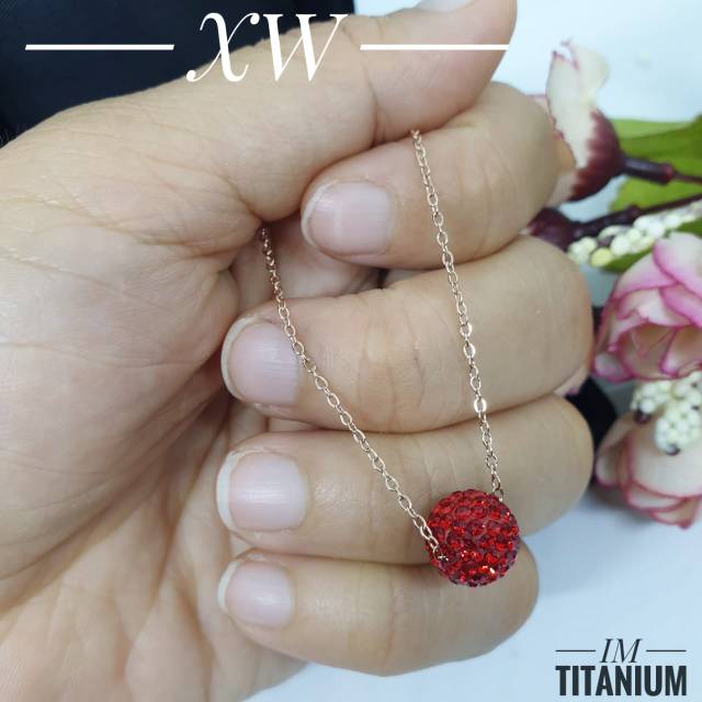 Kalung titanium rosegold boldis merah K04014