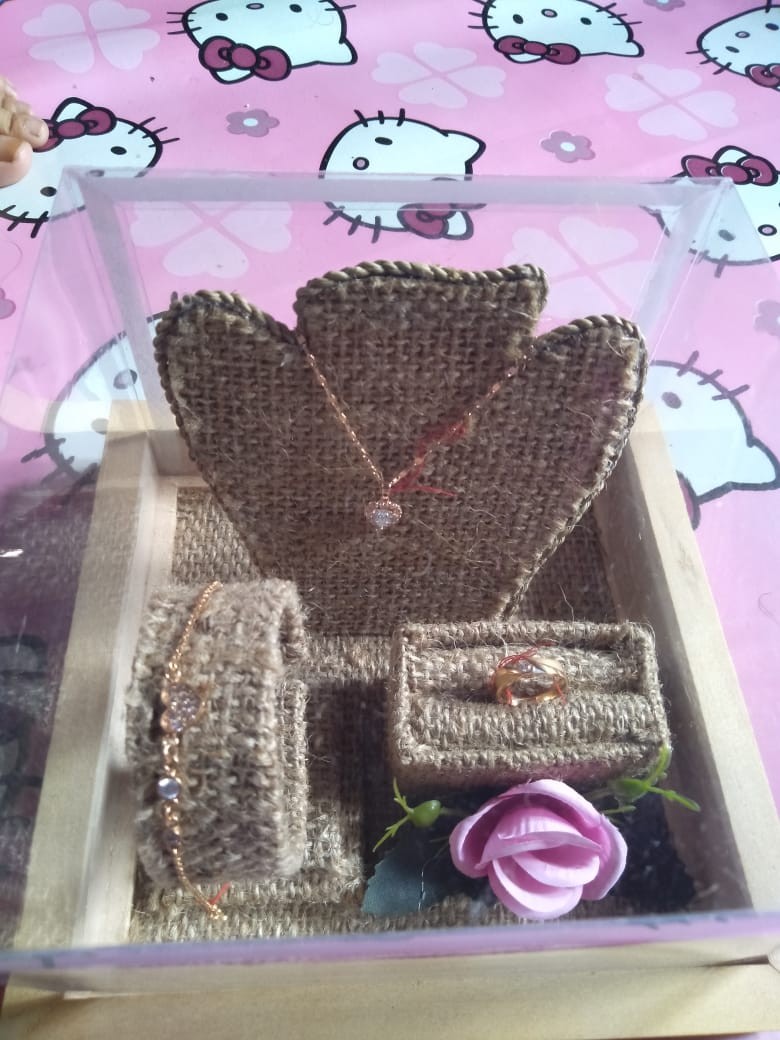 Tempat Perhiasan Seserahan Cincin Gelang Kalung Rustic - Kcgkr