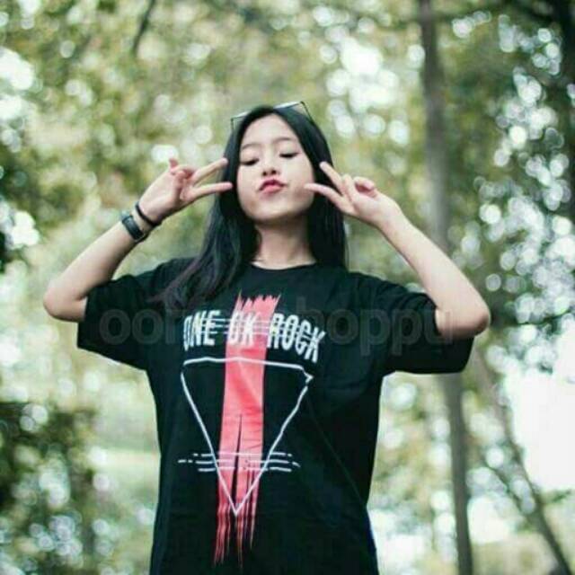 Tshirt kaos one ok rock japan tour garis merah 2016