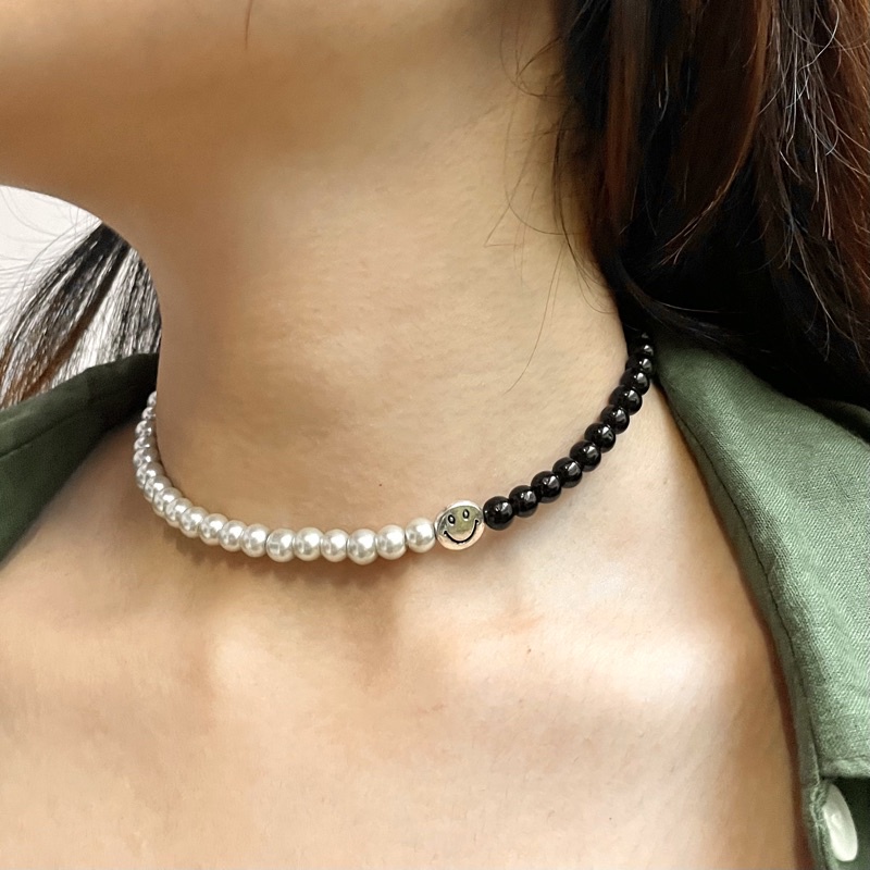 Smiley mixed pearl choker (black&amp;silver)