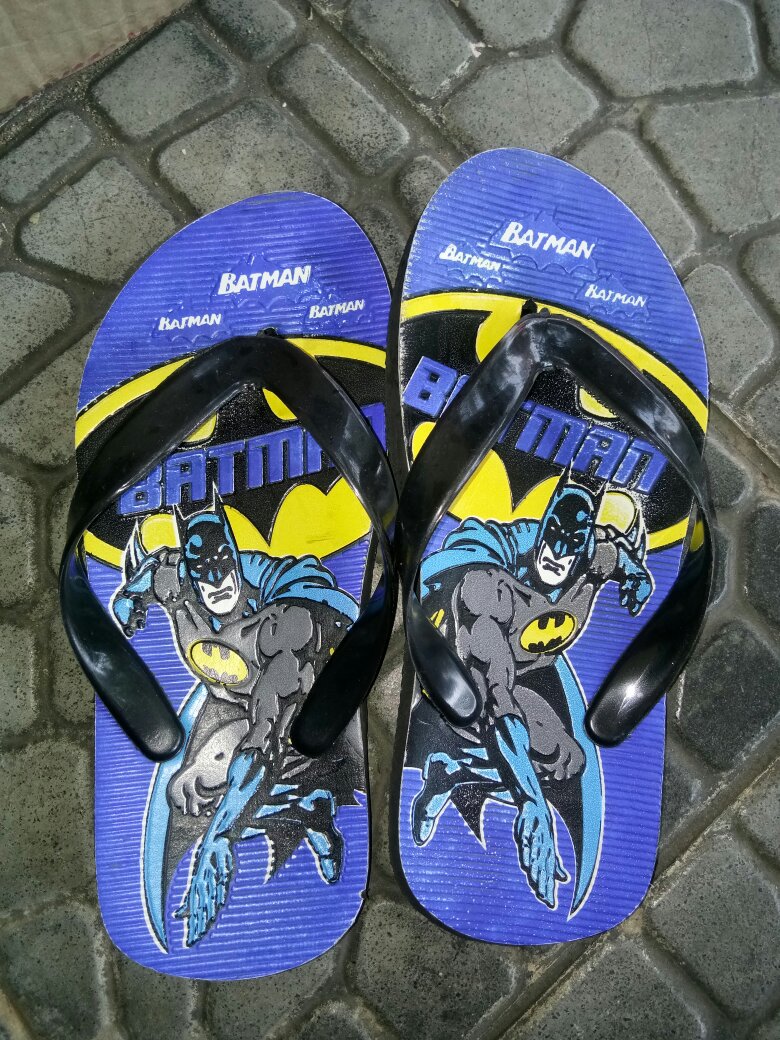 Gudang sandal jepit anak murah terbaru motif Batman 31-35