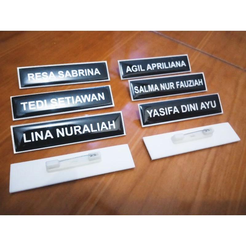 

Nametag akrilik penitik resin custom