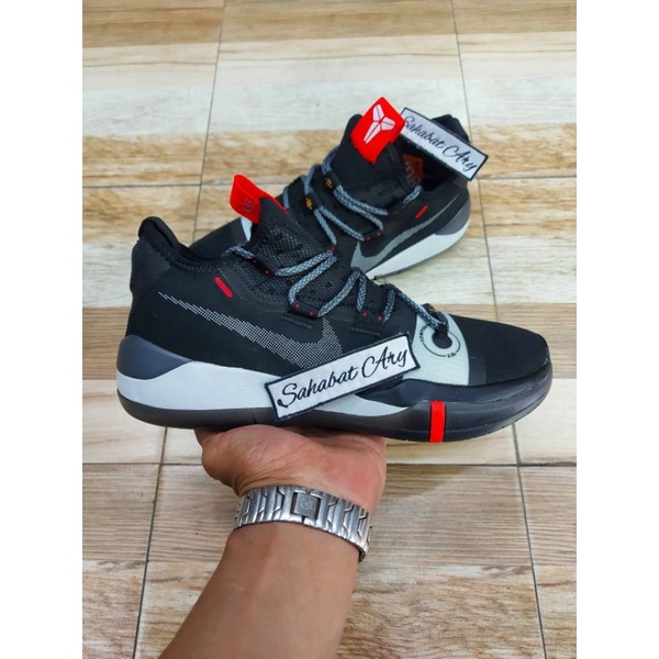 Sepatu Kobe AD Exodus Black