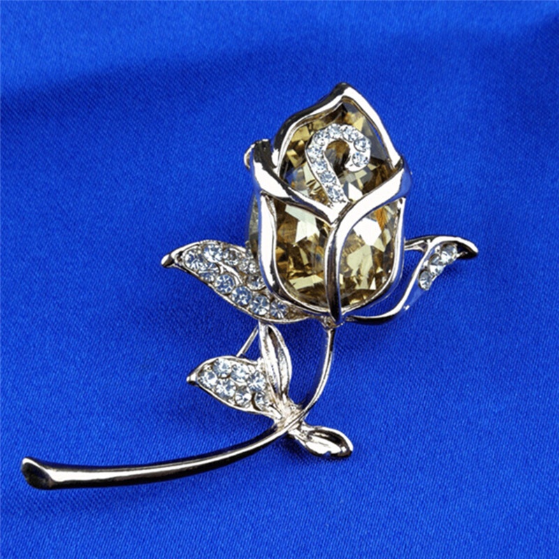 # Kaos T-Shirt Wanita Lengan Pendek Motif Print #Bros Pin Bentuk Bunga Mawar Aksen Kristal Berlian Imitasi Untuk Pesta Pernikahan