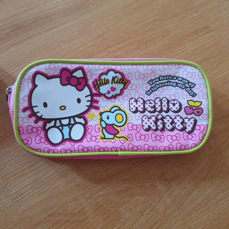 Tempat pensil Hello Kitty pensil case kado souvenir ulang tahun