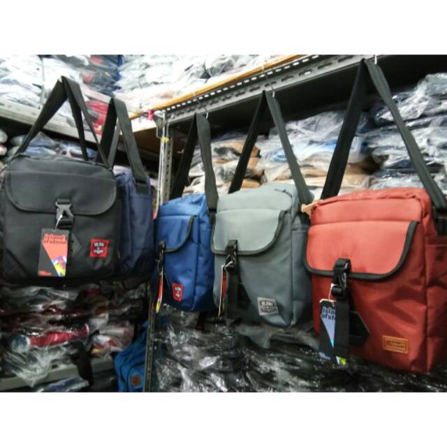 Tas selempang IOS (ISLAND OF STONE)