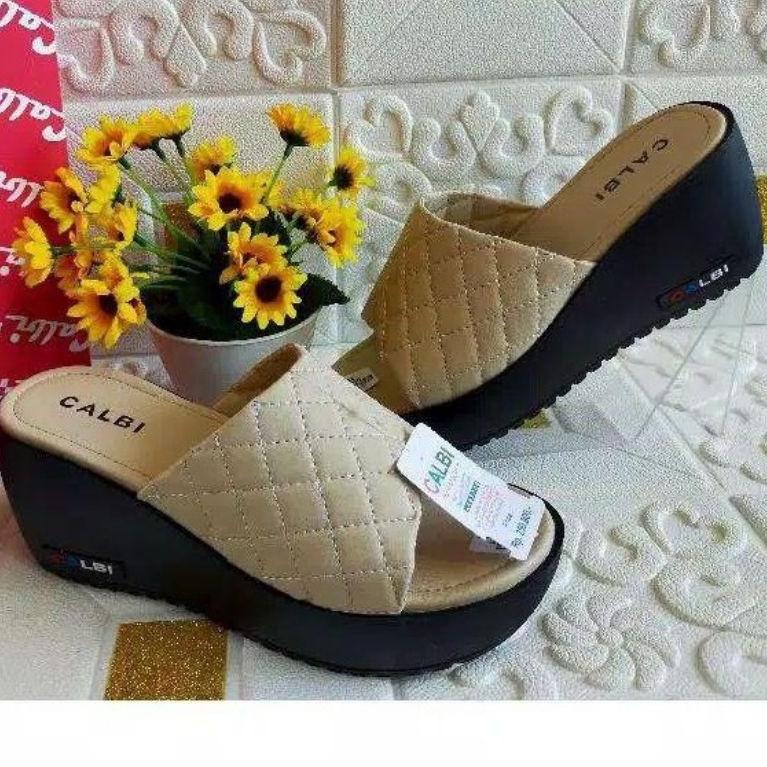 [KODE PRODUK ZGPSQ8566] [ BEST SELLER CALBI ORI LOKAL ] Sandal Wedges Calbi Wanita//Sandal Wedges Da