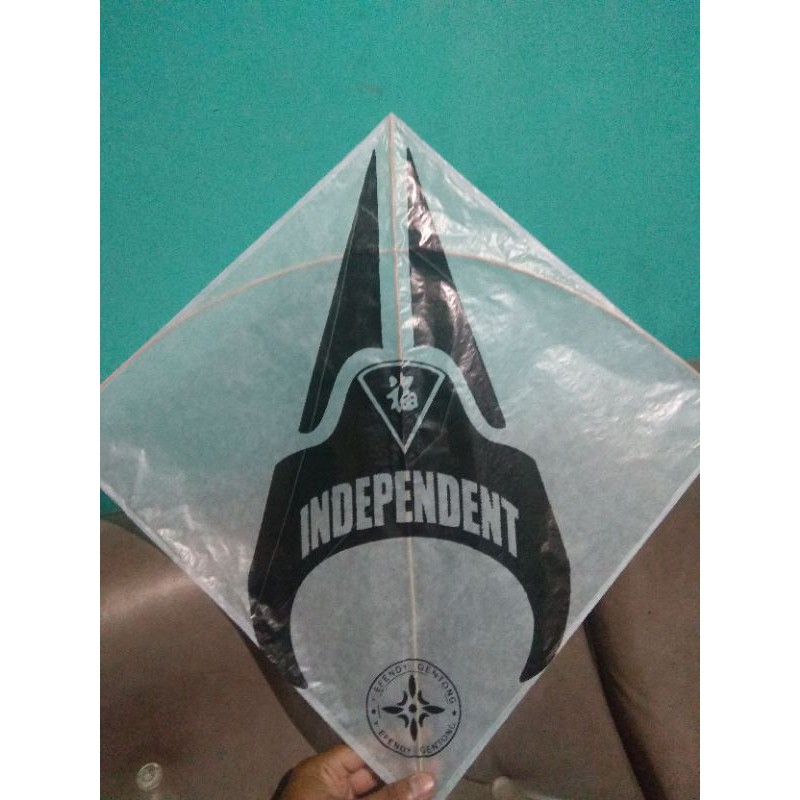 layangan Sukhoi Standar