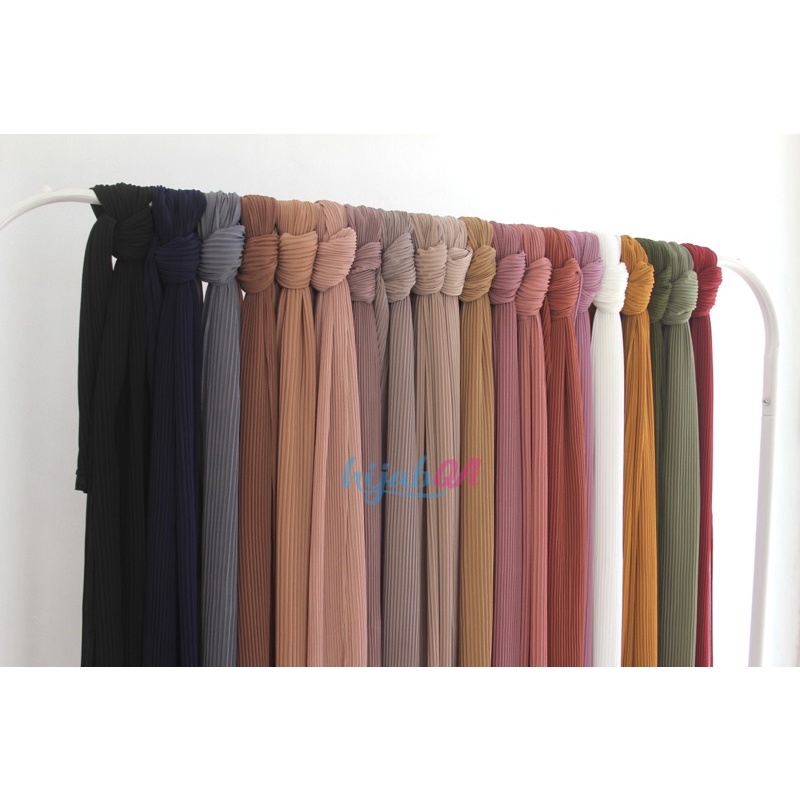 HIJABQA - Pleated Pashmina / Pashmina Full Plisket Tanpa Garis Tengah