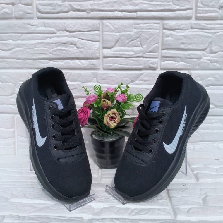 PROMO SEPATU ANAK SEKOLAH HITAM TK SD BALITA FULL HITAM POLOS KIDS SIZE 30 -40 SPORTY LAKI PEREMPUAN BBFF02 SEPATU ANAK LAKI PEREMPUAN TERBATU MURAH FASHION ANAK TERBARU MURAH SNEAKERS