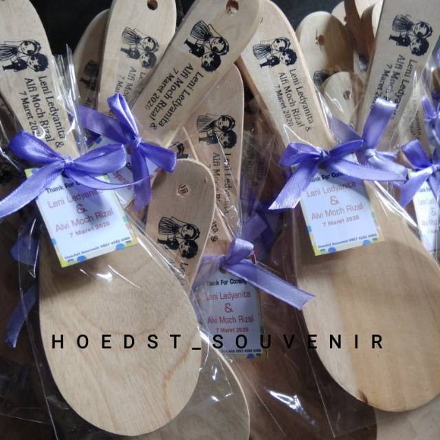 Centong nasi kayu untuk Souvenir Pernikahan