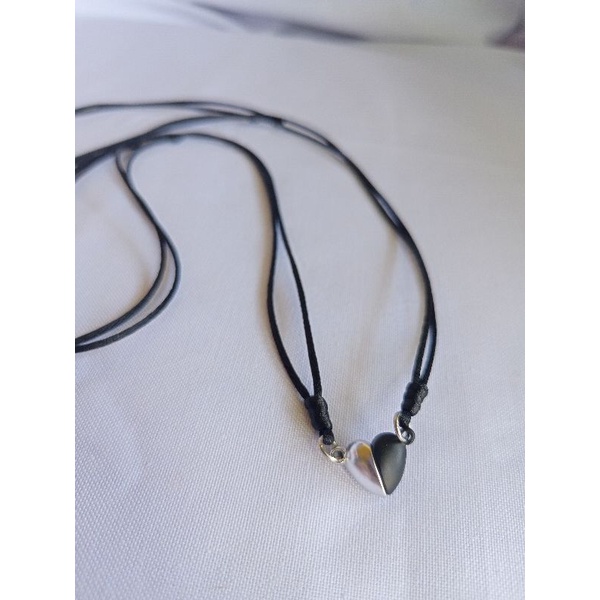 kalung tali couple magnet love (dapat 2 kalung) BACA DESKRIPSI PRODUK