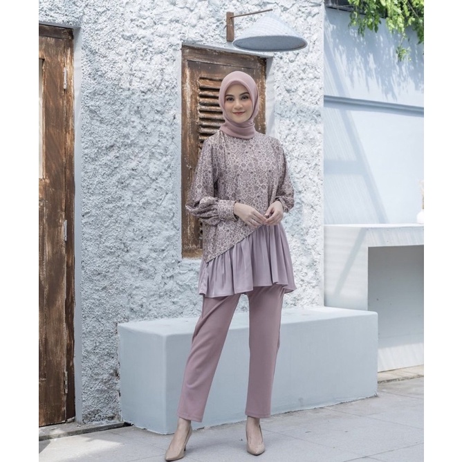 Heaven Lights - Rhea Shirt