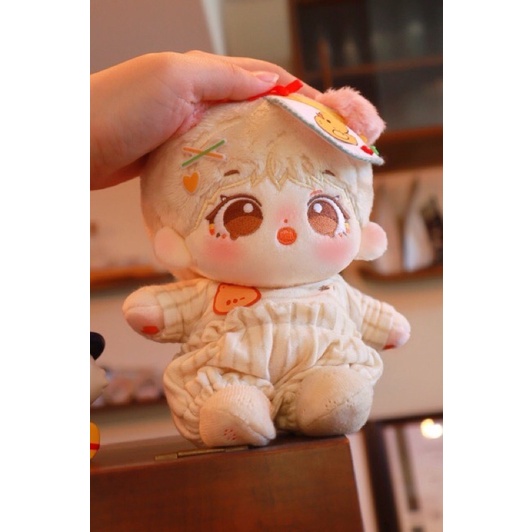 (READY STOCK) Chubby Tae BTS Taehyung V 20 cm Doll