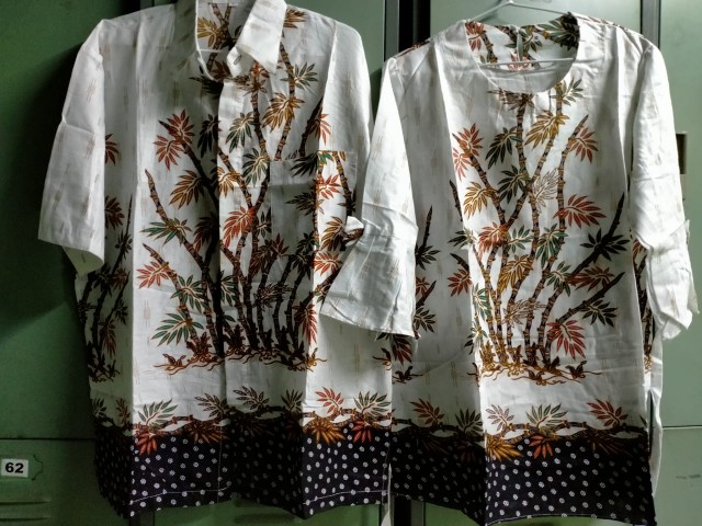 Maura Couple - Sania Ruffle Batik Couple Ori Ndoro Jowi Dnt Garansi Termurah Shopee  Selendang Merak