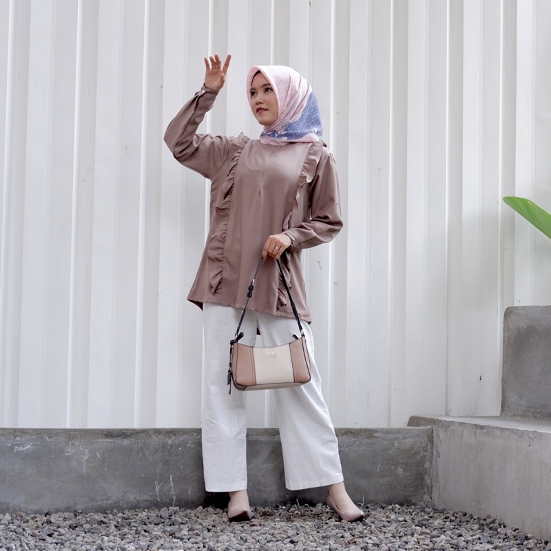 BLOUSE POLOA WANITA ATASAN POLOS WANITA MODEL RAFFLE