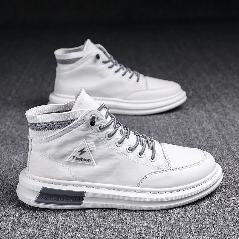 Sepatu Pria Kasual Canvas Import High and Elegan White