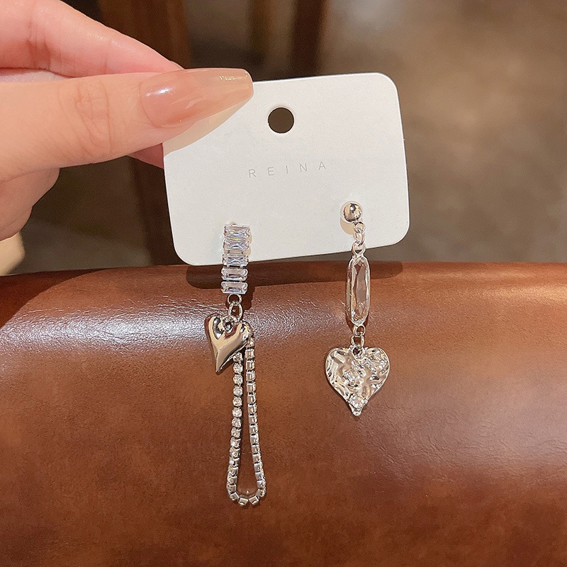 Anting Tusuk Sterling silver 925 Desain Hati Asimetris Hias Kristal Zircon Mewah Untuk Wanita