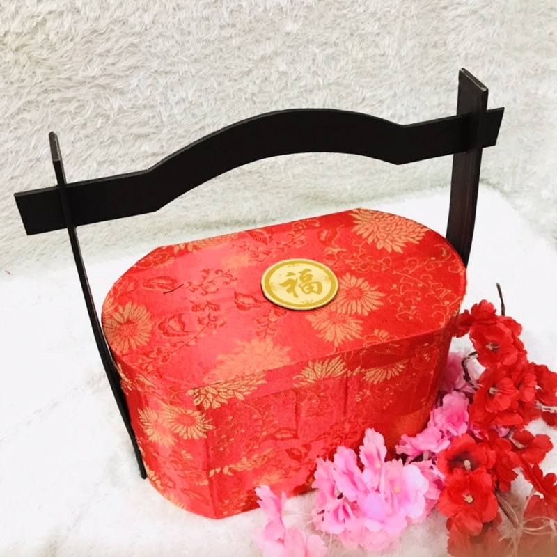 

Kotak siku oval 2 susun / box imlek 22