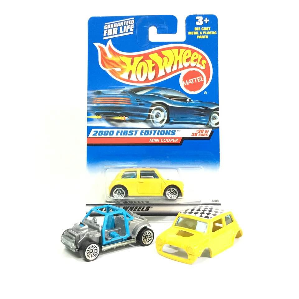 hot wheels morris mini 2000