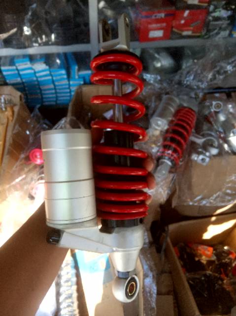 Shock belakang tabung matic Mio - Beat - Vario - Scoopy Variasi Merk DBS (tanpa stiker)