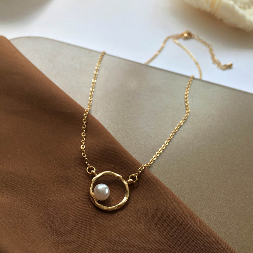 Kalung Choker Liontin Mutiara Bulat Warna Emas Untuk Wanita