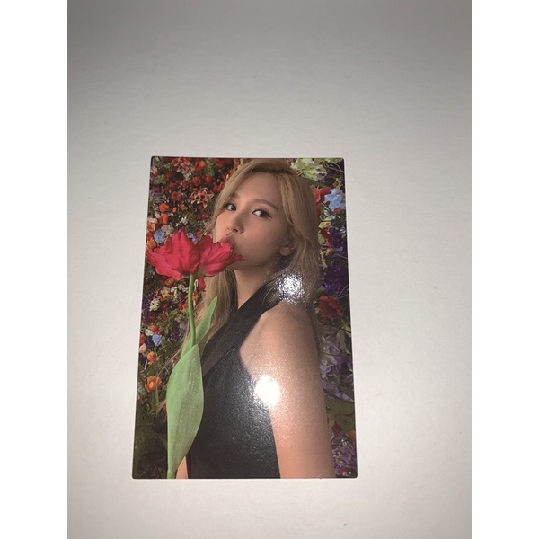 wts mina photocard ewo / eyes wide open